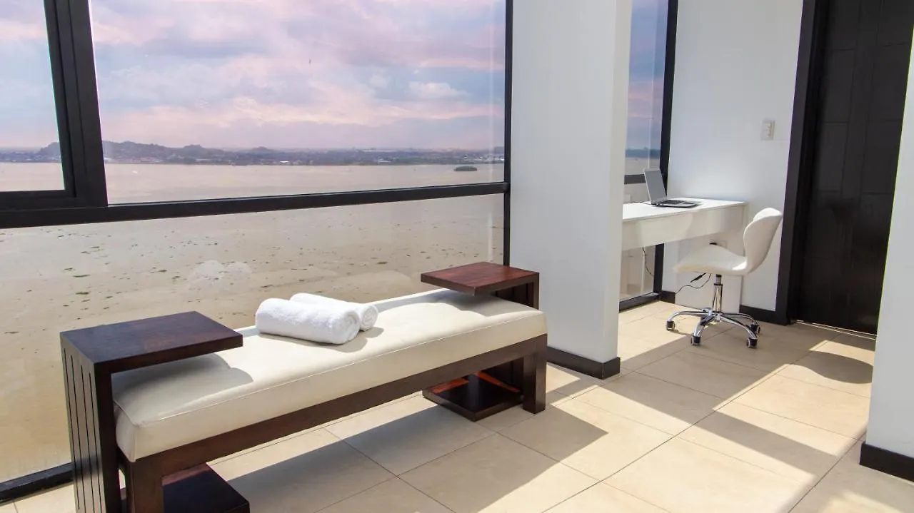 Suite 1403 Bellini 1, Puerto Santa Ana, Guayaquil Apartment