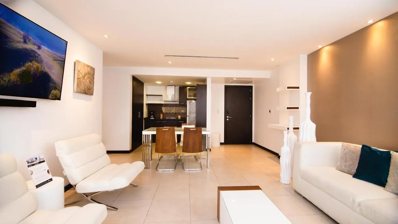 Suite 1403 Bellini 1, Puerto Santa Ana, グアヤキル